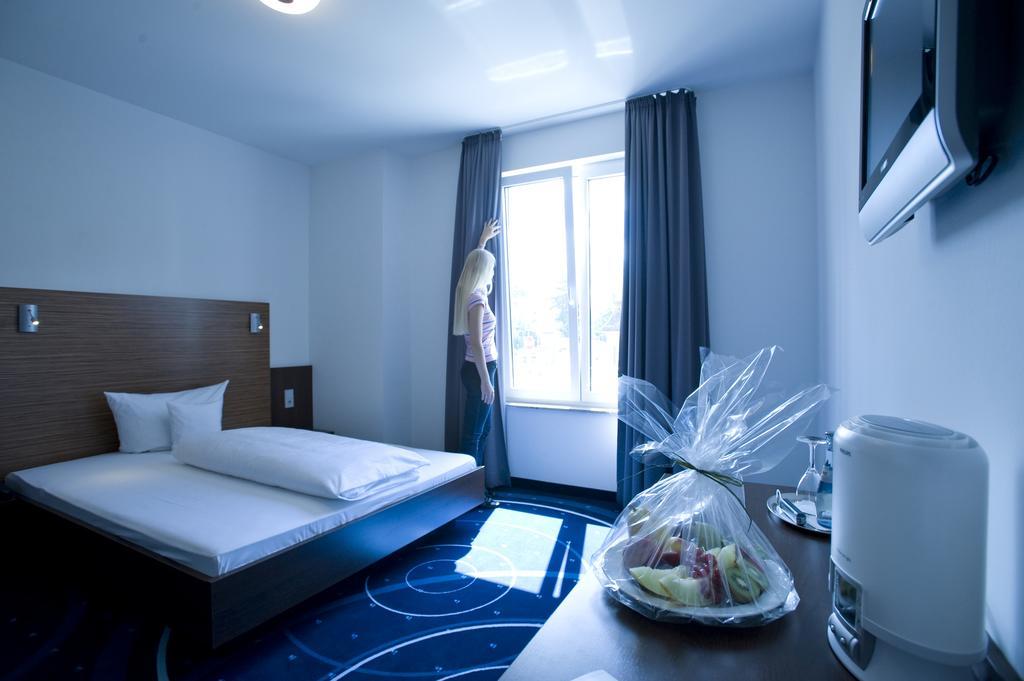 Blauzeit Designhotel By Libertas Людвігсбург Екстер'єр фото