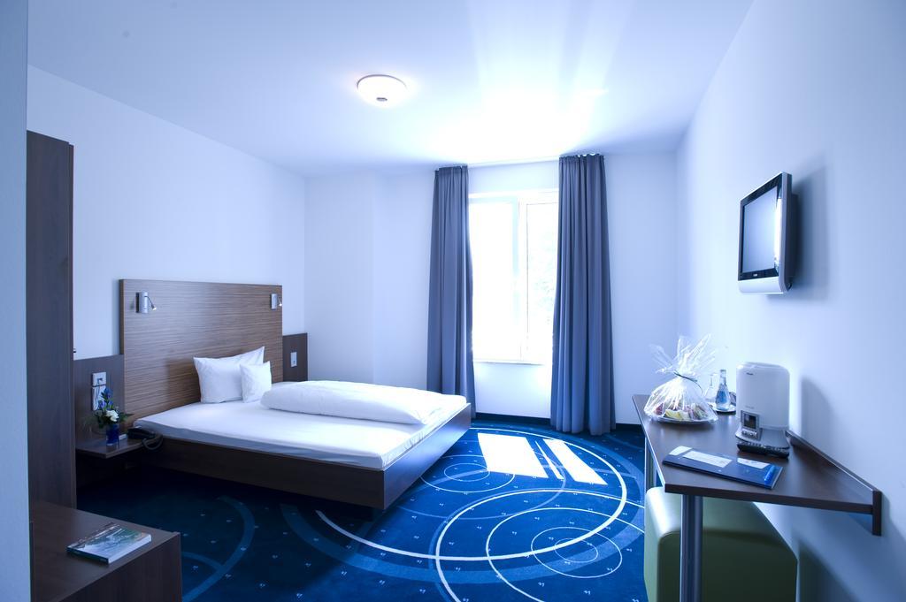 Blauzeit Designhotel By Libertas Людвігсбург Екстер'єр фото
